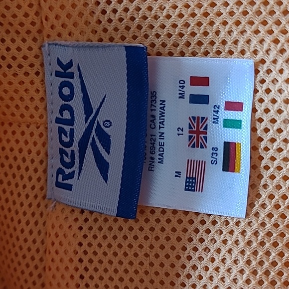 EUC Reebok jacket - Picture 2 of 5